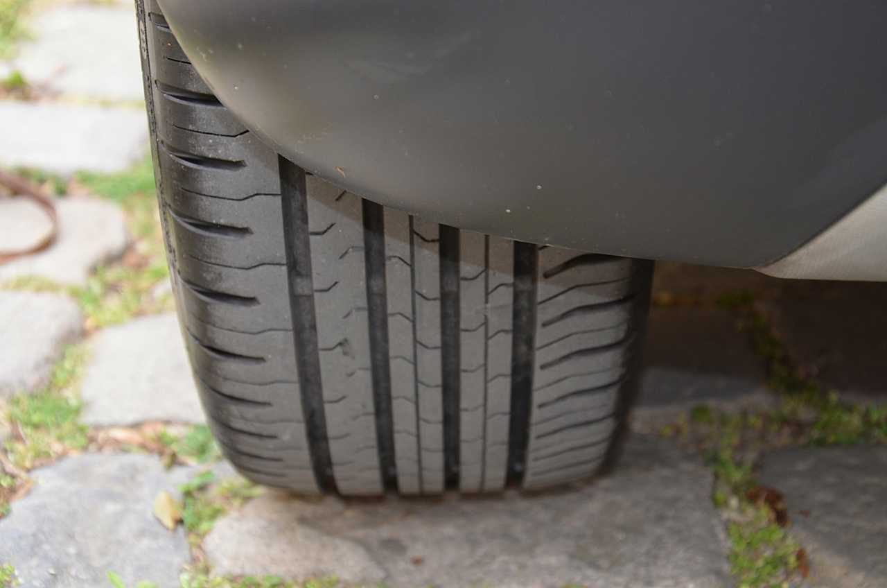 Opel Adam 1.0 XFT ROCKS 3 PUERTAS ../ EDICIÓN LIMITADA../ SÓLO 25.000 KM../ TECHO DESCAPOTABLE - Foto 49