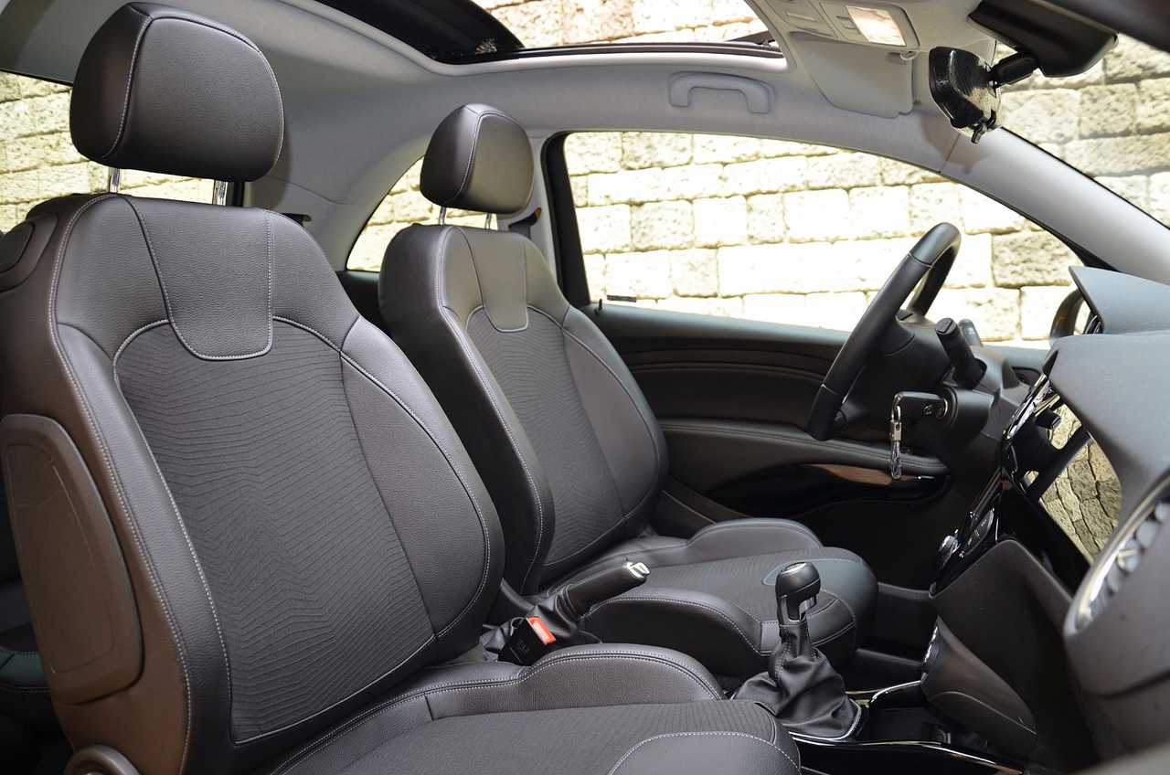 Opel Adam 1.0 XFT ROCKS 3 PUERTAS ../ EDICIÓN LIMITADA../ SÓLO 25.000 KM../ TECHO DESCAPOTABLE - Foto 37