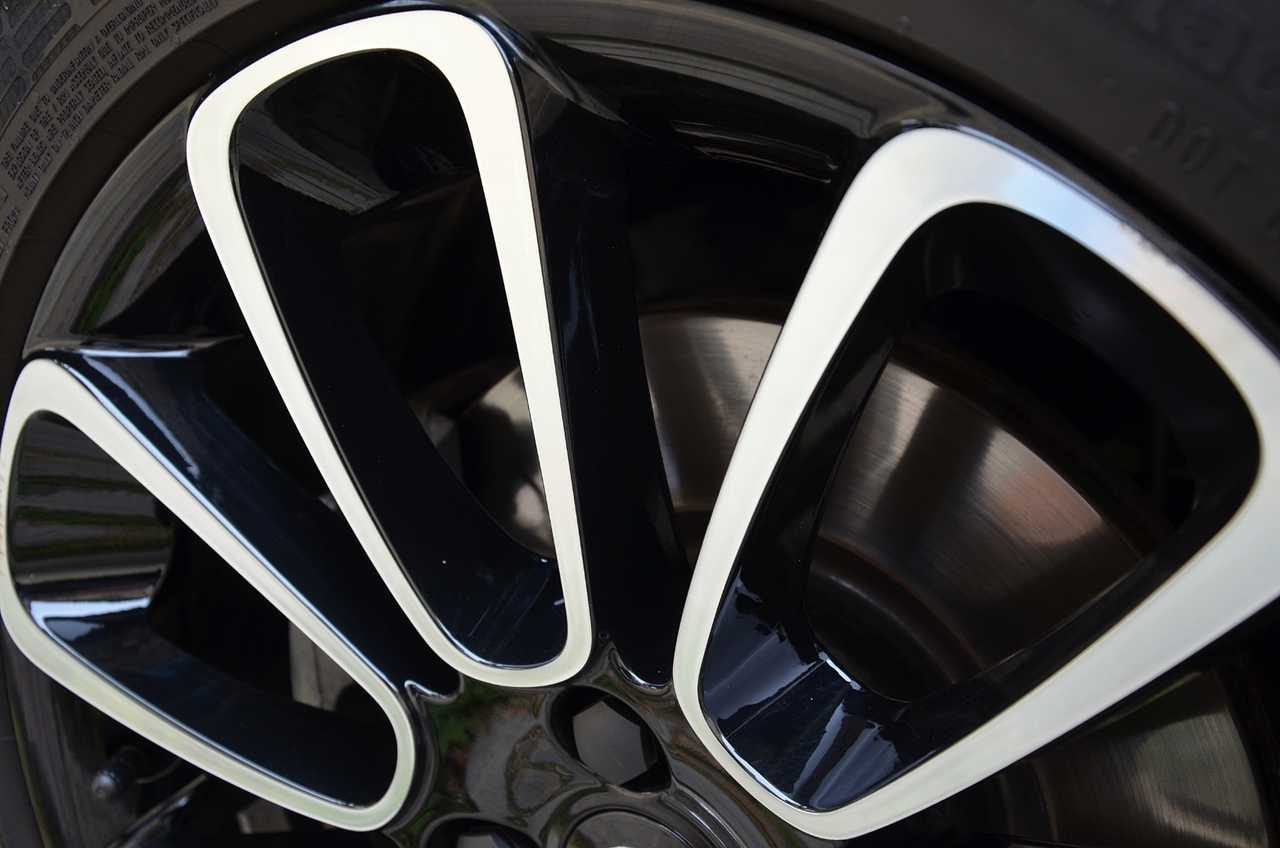 Opel Adam 1.0 XFT ROCKS 3 PUERTAS ../ EDICIÓN LIMITADA../ SÓLO 25.000 KM../ TECHO DESCAPOTABLE - Foto 46