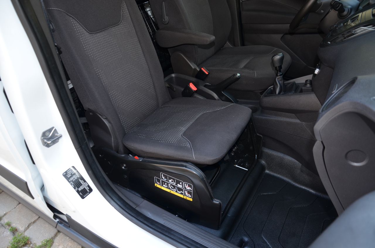 Ford Transit Courier 1.5TDCI TREND 75CV PUERTA LATERAL /  OFERTÓN..  - Foto 45