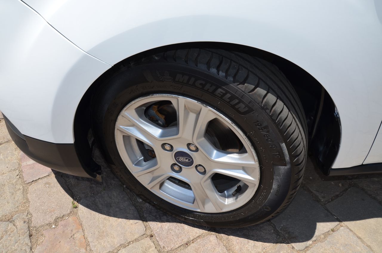 Ford Transit Courier 1.5TDCI TREND 75CV PUERTA LATERAL /  OFERTÓN..  - Foto 13