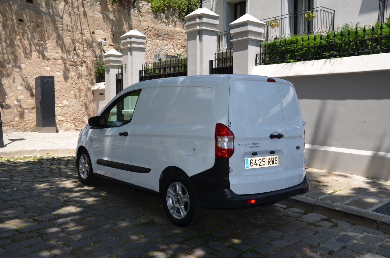 Ford Transit Courier 1.5TDCI TREND 75CV PUERTA LATERAL /  OFERTÓN..  - Foto 34