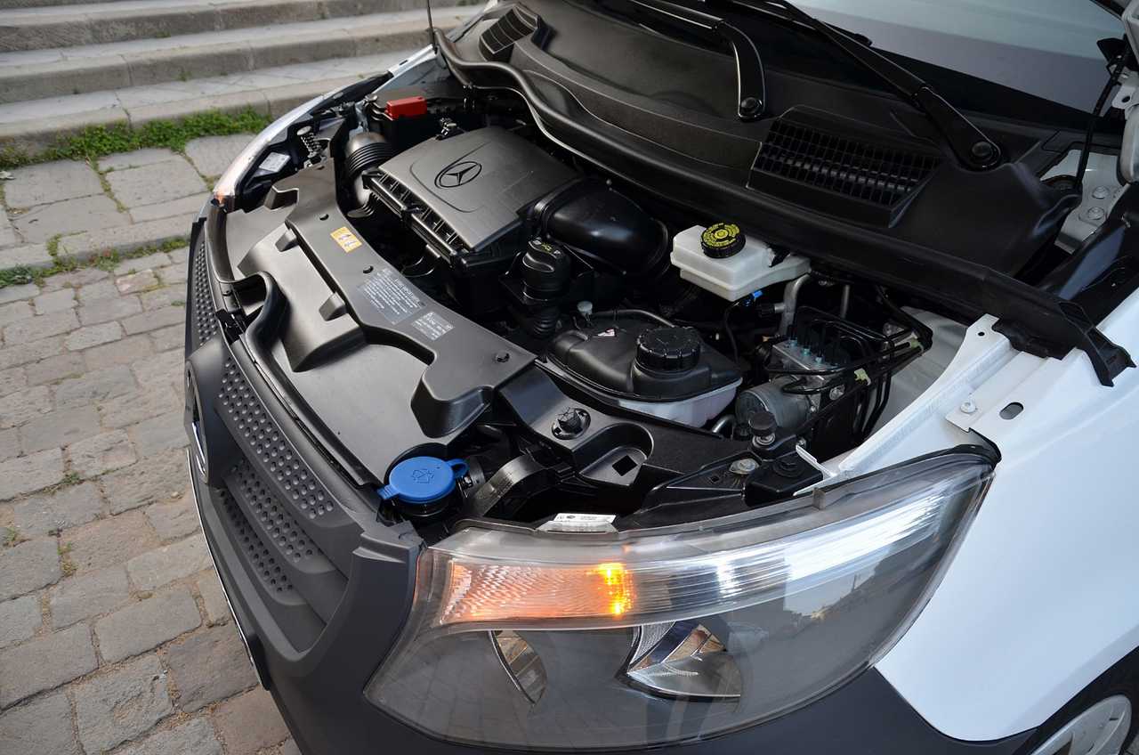 Mercedes Vito 111 CDI LARGA  4 PUERTAS **PUERTA LATERAL DESLIZANTE **  - Foto 35