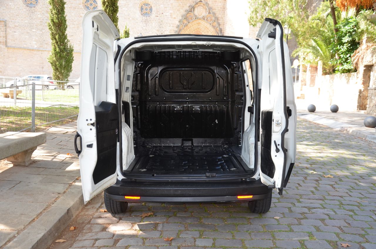Opel Combo CARGO 1.3 CDTI 95CV L1 H1 FURGÓN  - Foto 10