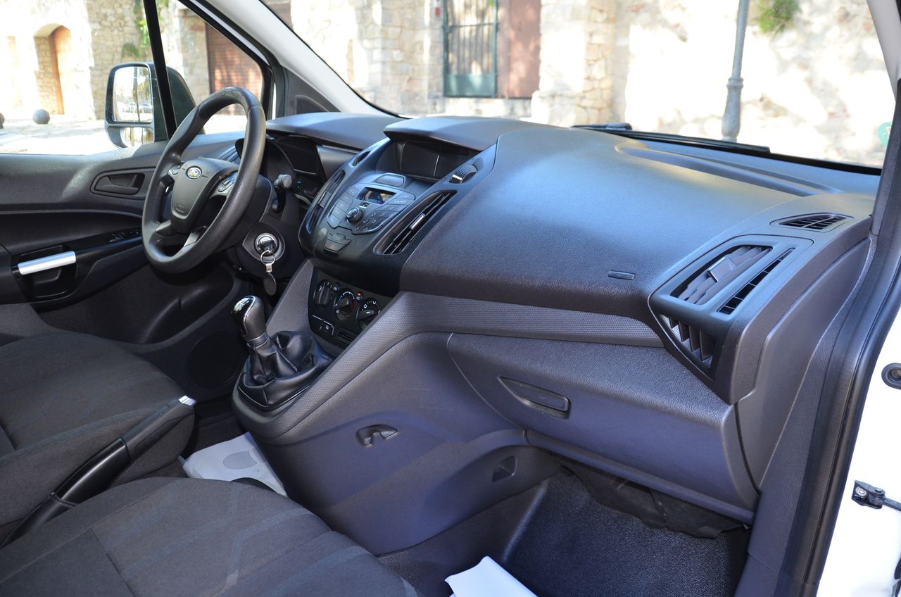 Ford Transit Connect FURGÓN 200  L1 TREND 1.5TDCI 75CV MT5 Euro6 TRES PLAZAS/ ESTANTERIAS Y PUERTAS ABATIBLES DE ALUMINIO/ SUELO DE MADERA FINLANDESA  - Foto 26
