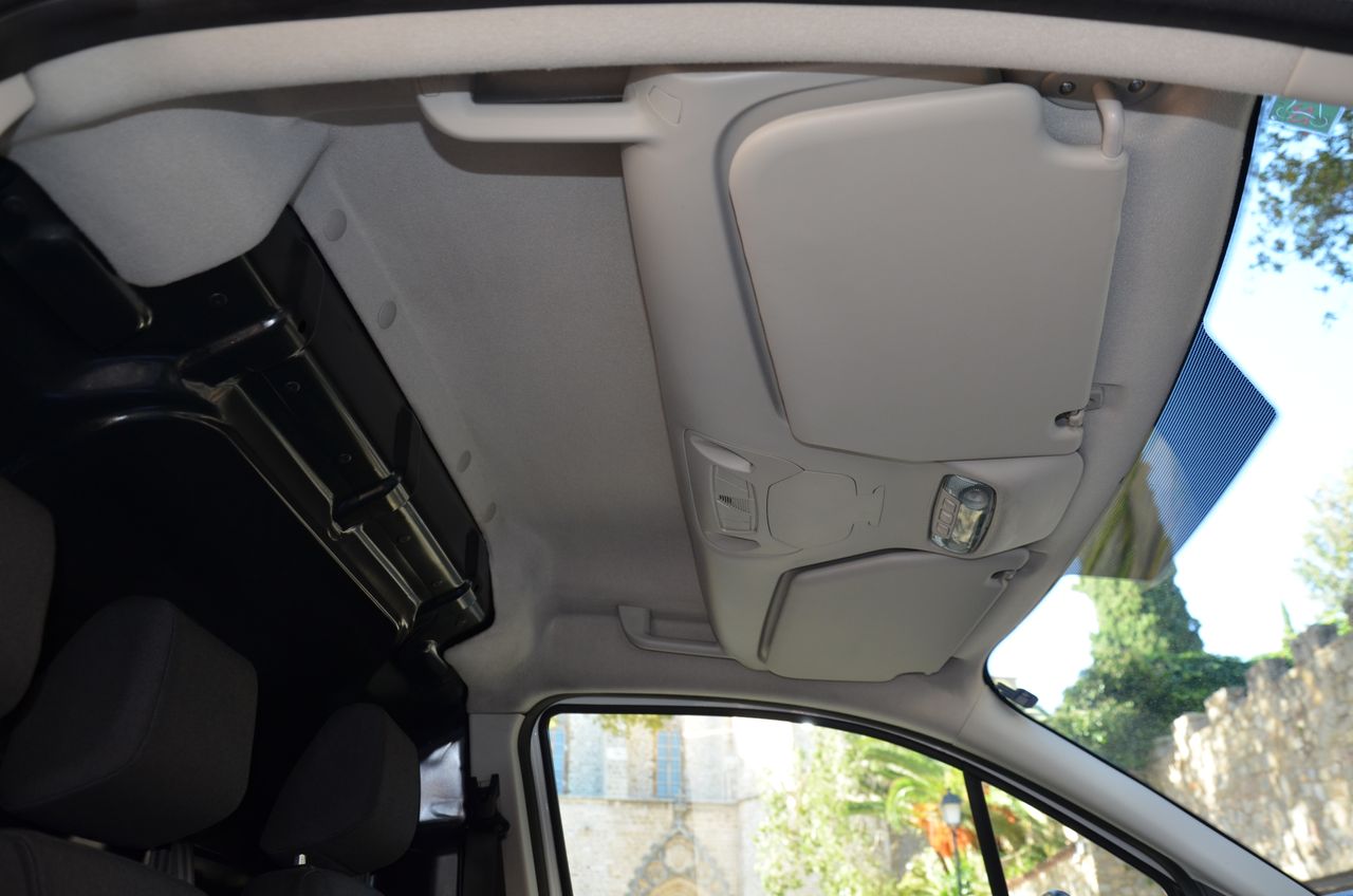 Ford Transit Connect FURGÓN 200  L1 TREND 1.5TDCI 75CV MT5 Euro6 TRES PLAZAS/ ESTANTERIAS Y PUERTAS ABATIBLES DE ALUMINIO/ SUELO DE MADERA FINLANDESA  - Foto 15
