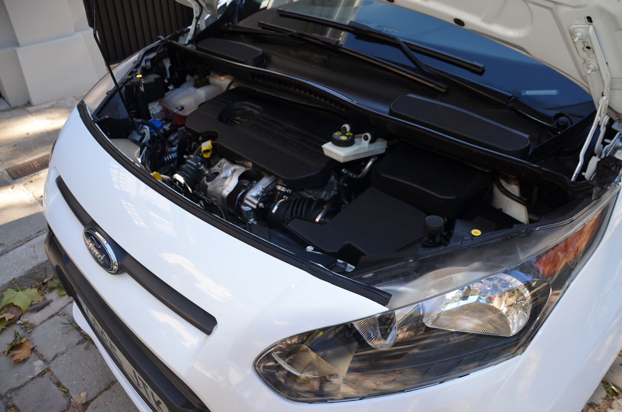 Ford Transit Connect FURGÓN 200  L1 TREND 1.5TDCI 75CV MT5 Euro6 TRES PLAZAS/ ESTANTERIAS Y PUERTAS ABATIBLES DE ALUMINIO/ SUELO DE MADERA FINLANDESA  - Foto 49