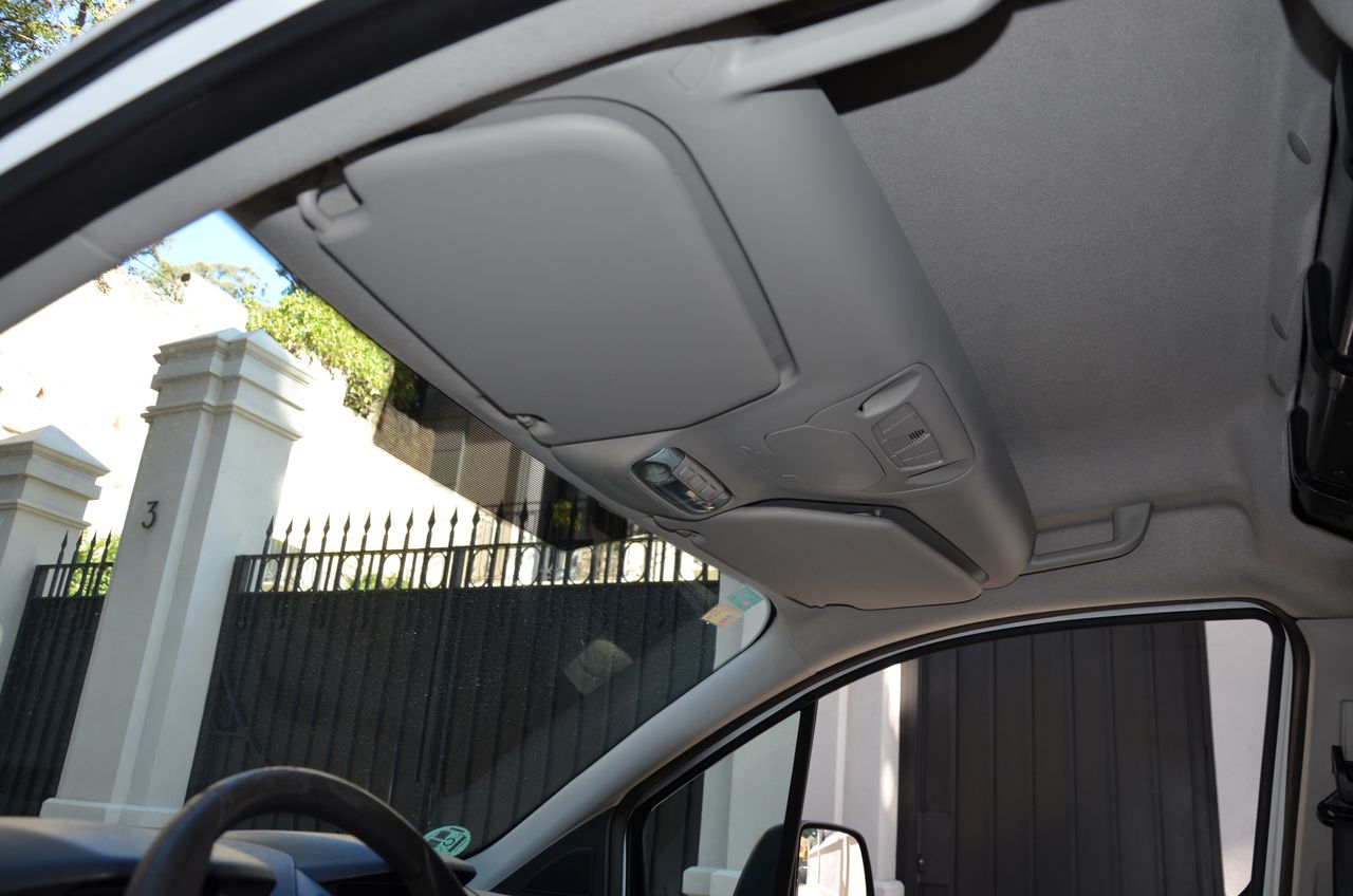 Ford Transit Connect FURGÓN 200  L1 TREND 1.5TDCI 75CV MT5 Euro6 TRES PLAZAS/ ESTANTERIAS Y PUERTAS ABATIBLES DE ALUMINIO/ SUELO DE MADERA FINLANDESA  - Foto 21