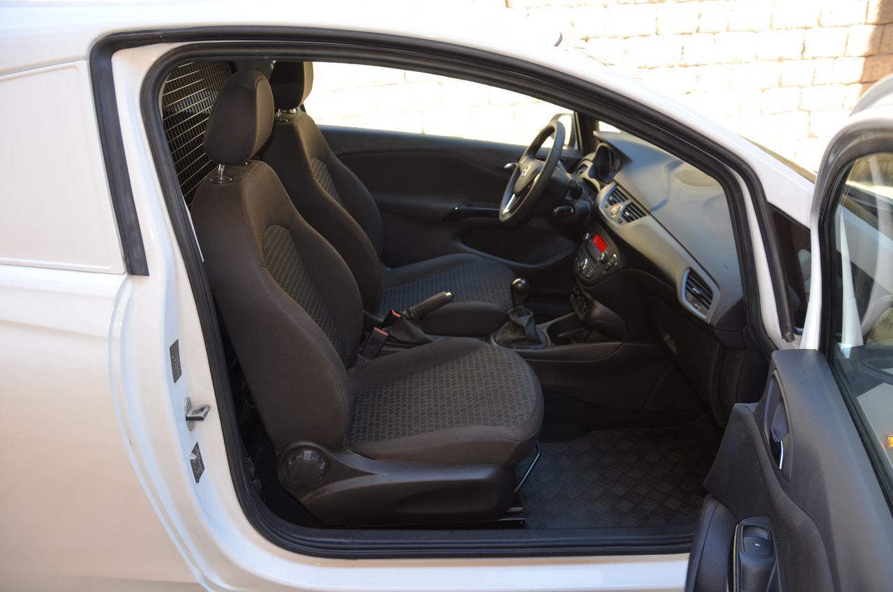 Opel Corsa 1.3CDTI EXPRESSION BERLINA COMERCIAL 75CV / BLACK FRIDAY ..  - Foto 13