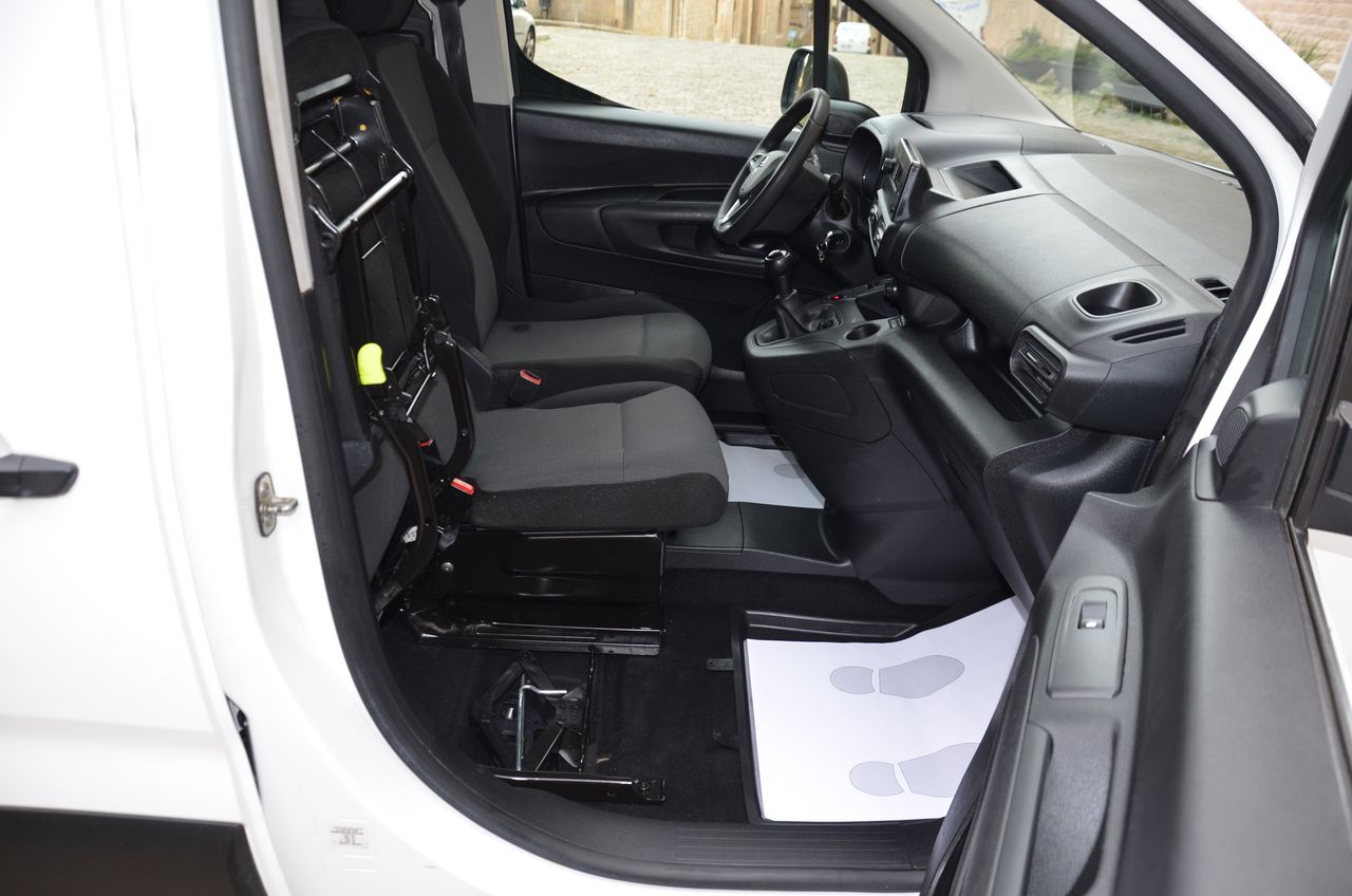 Opel Combo 1.6 TD S/S  100CV  EXPRESS  XL H1 1000 ( CARGA AUMENTADA )  - Foto 30