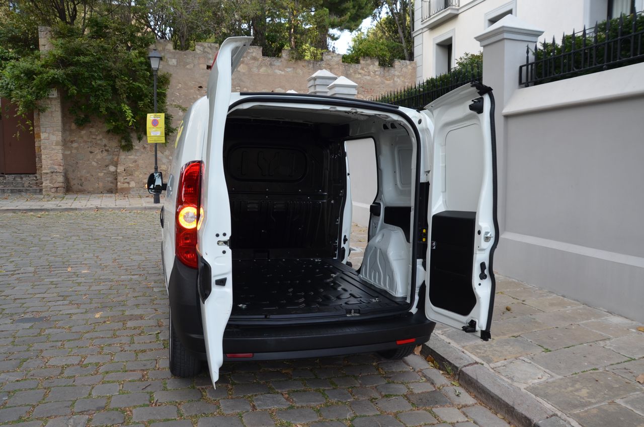 Opel Combo 1.3 L1 H1 1.3 CDTI 95CV E6 / PUERTA LATERAL MUY CUIDADA - Foto 29