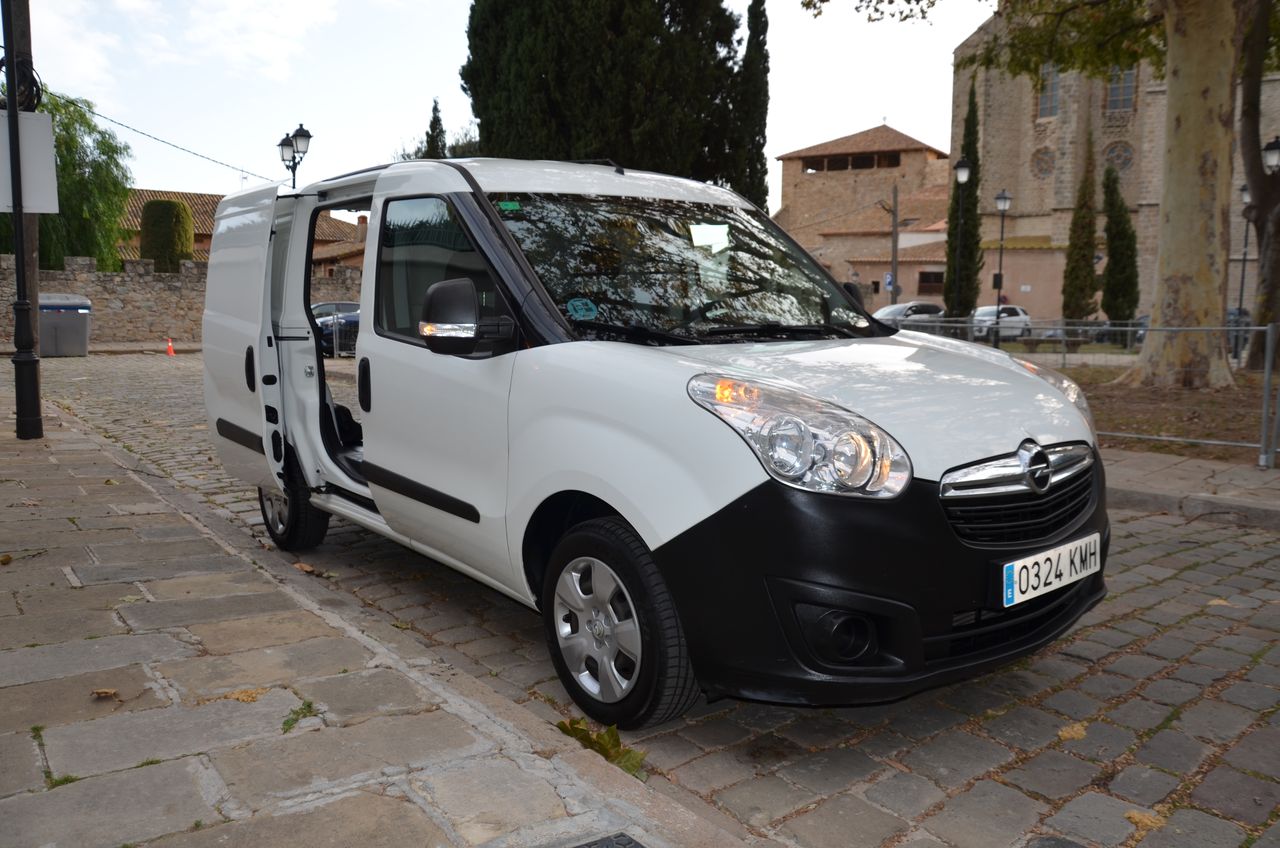 Opel Combo 1.3 L1 H1 1.3 CDTI 95CV E6 / PUERTA LATERAL MUY CUIDADA - Foto 24
