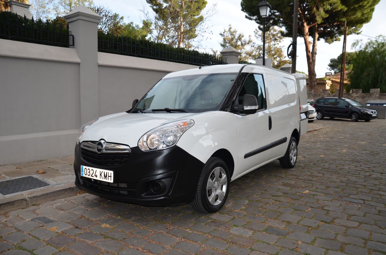 Opel Combo 1.3 L1 H1 1.3 CDTI 95CV E6 / PUERTA LATERAL MUY CUIDADA - Foto 14