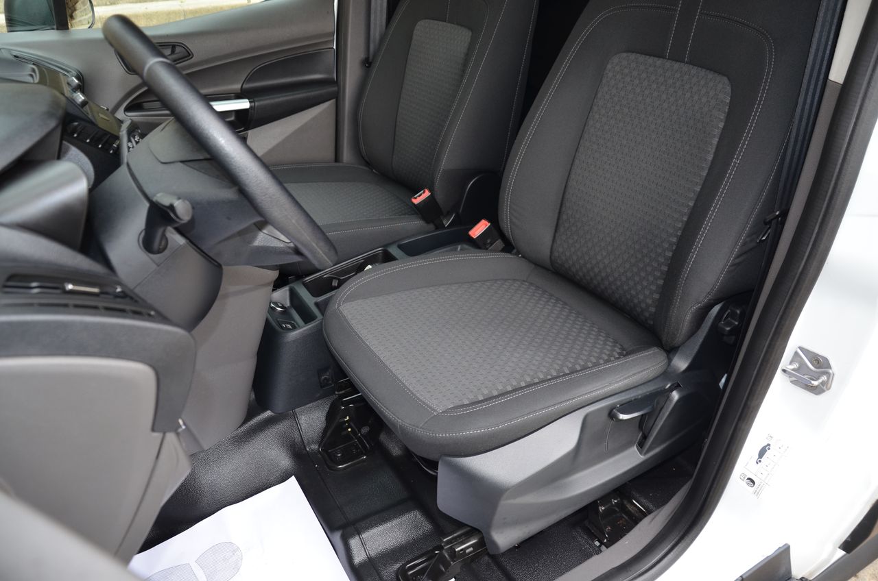 Ford Transit Connect VAN 1.5TDCI 88KW TREND 220 L1 JATO ( LUJO ) AUT/.. BACA GRANDE Y BOLA DE REMOLQUE  EXTRAIBLE  - Foto 33