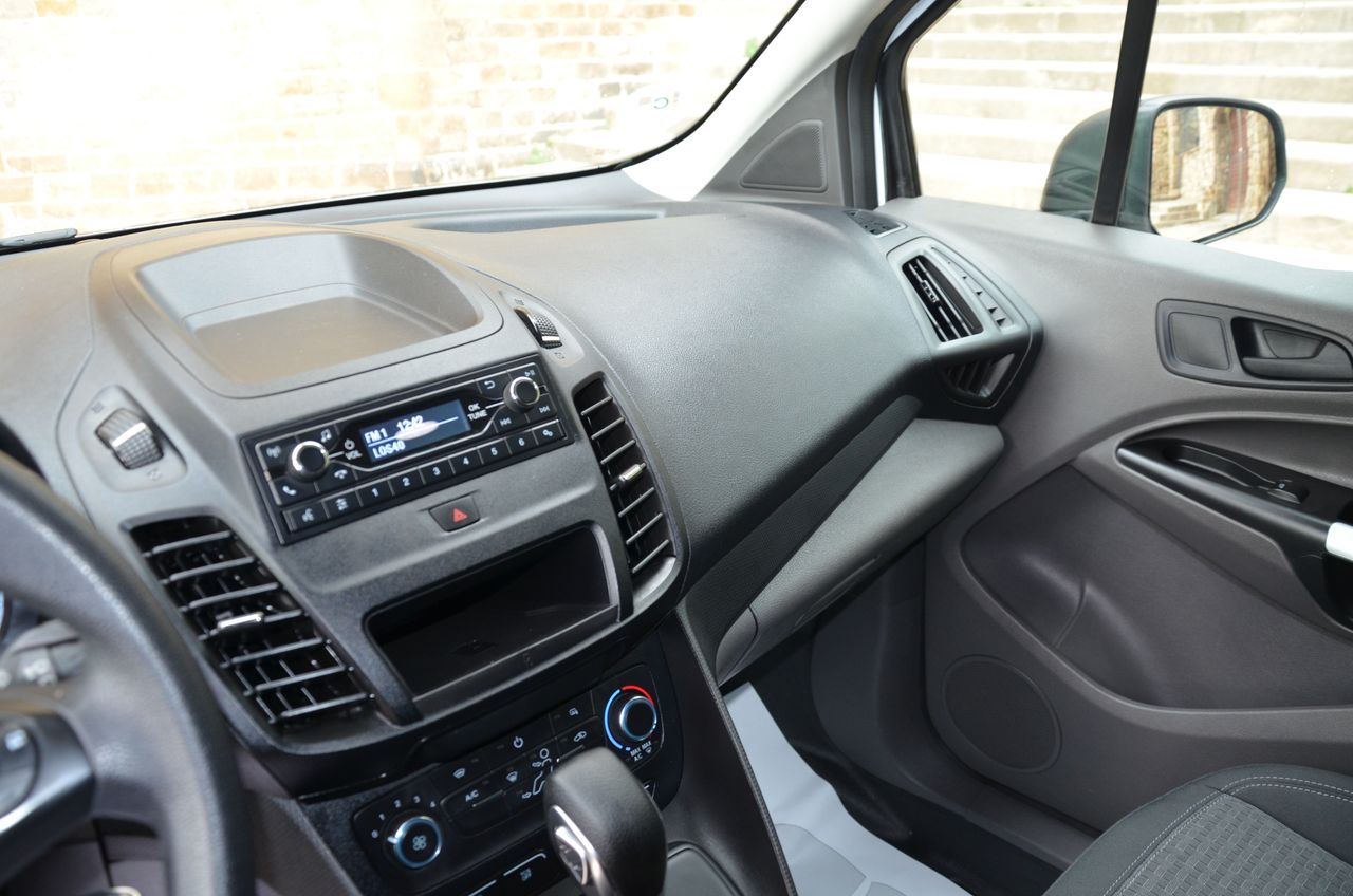 Ford Transit Connect VAN 1.5TDCI 88KW TREND 220 L1 JATO ( LUJO ) AUT/.. BACA GRANDE Y BOLA DE REMOLQUE  EXTRAIBLE  - Foto 22
