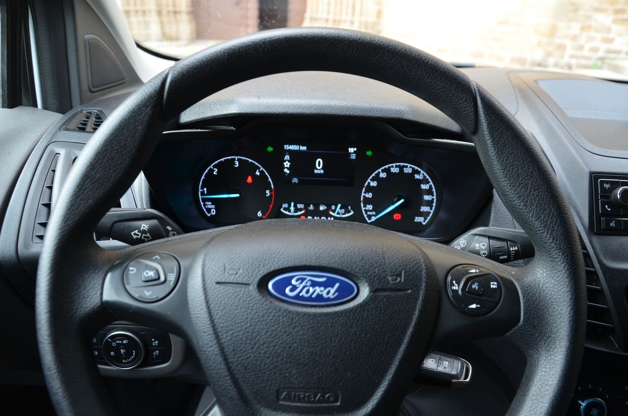 Ford Transit Connect VAN 1.5TDCI 88KW TREND 220 L1 JATO ( LUJO ) AUT/.. BACA GRANDE Y BOLA DE REMOLQUE  EXTRAIBLE  - Foto 13