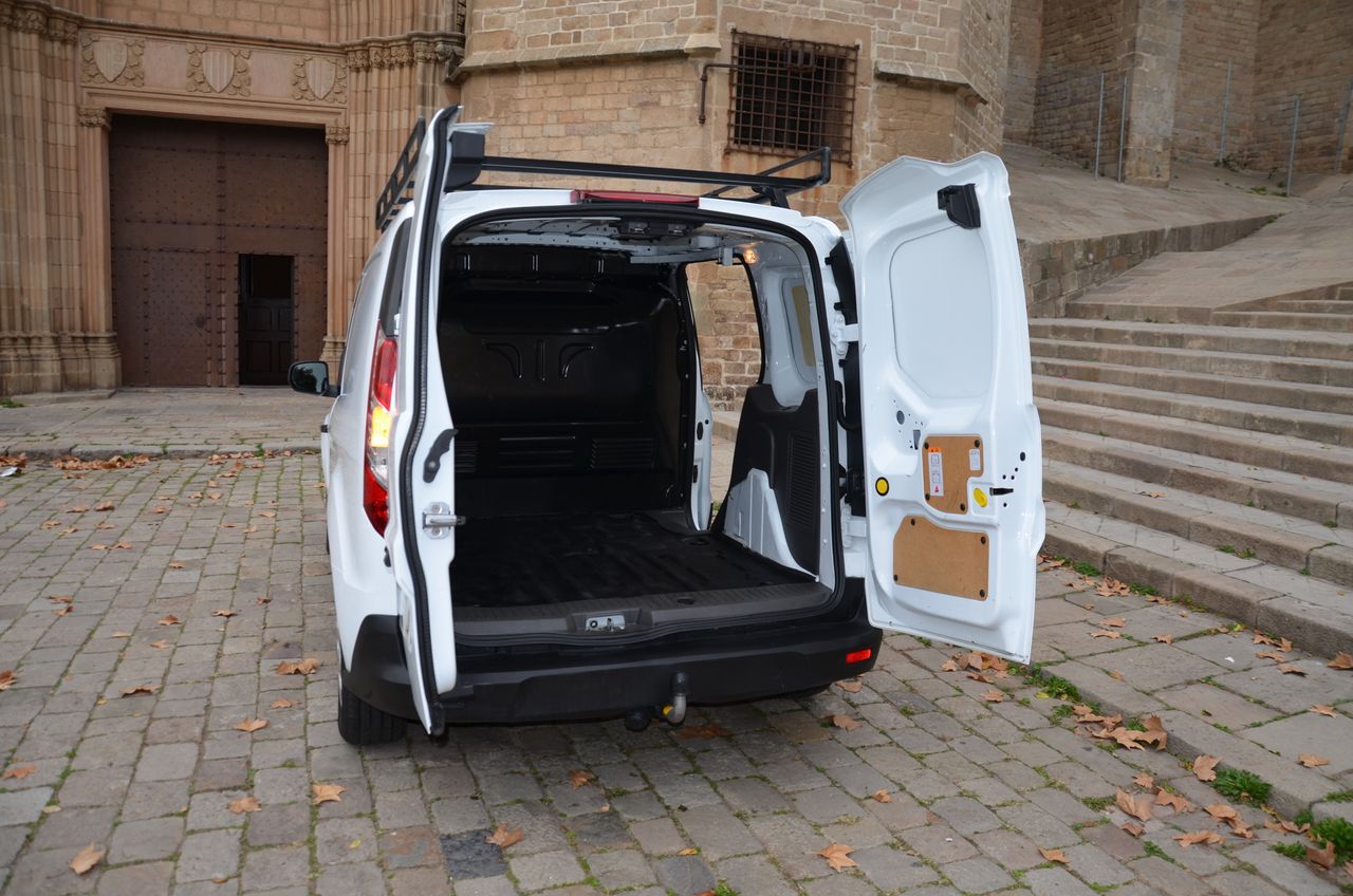 Ford Transit Connect VAN 1.5TDCI 88KW TREND 220 L1 JATO ( LUJO ) AUT/.. BACA GRANDE Y BOLA DE REMOLQUE  EXTRAIBLE  - Foto 15
