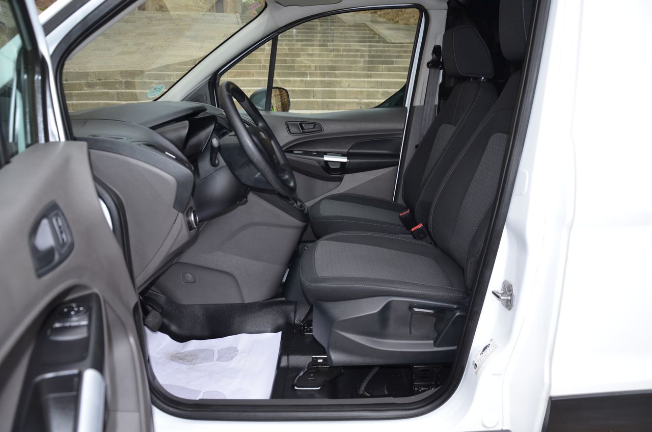 Ford Transit Connect VAN 1.5TDCI 88KW TREND 220 L1 JATO ( LUJO ) AUT/.. BACA GRANDE Y BOLA DE REMOLQUE  EXTRAIBLE  - Foto 4