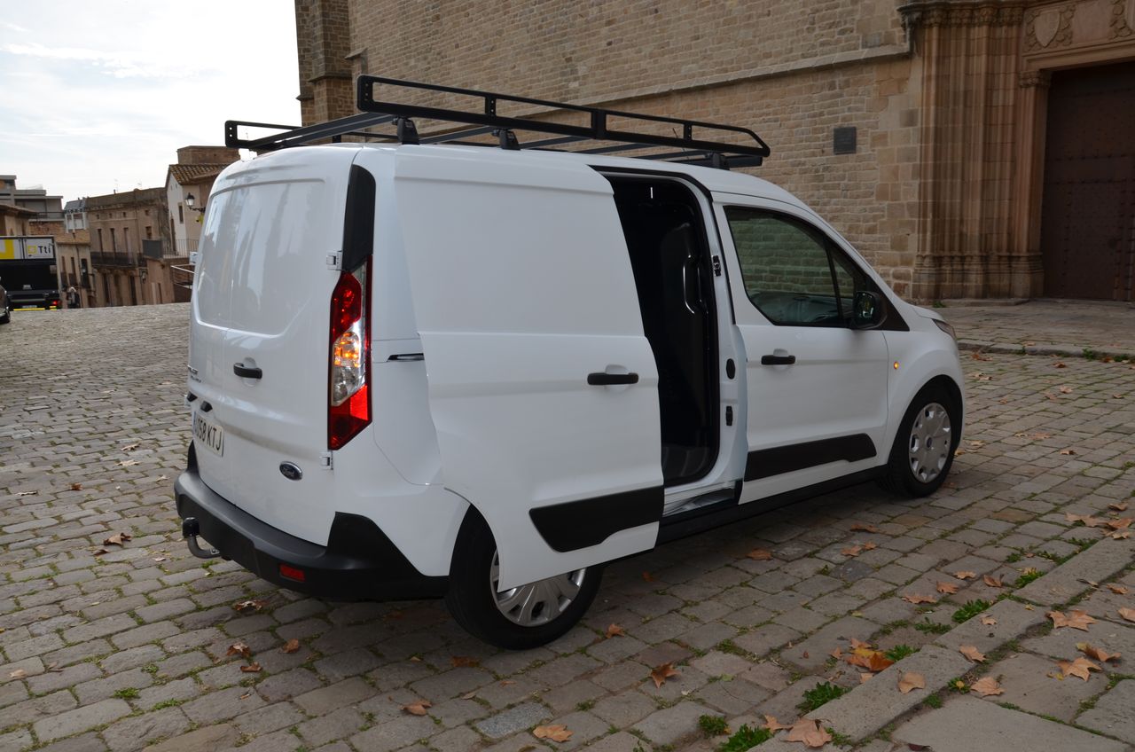 Ford Transit Connect VAN 1.5TDCI 88KW TREND 220 L1 JATO ( LUJO ) AUT/.. BACA GRANDE Y BOLA DE REMOLQUE  EXTRAIBLE  - Foto 25