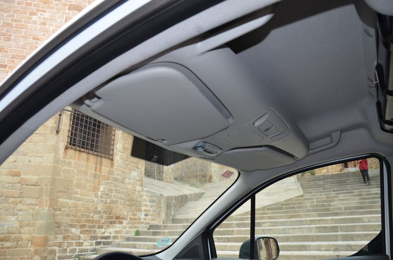 Ford Transit Connect VAN 1.5TDCI 88KW TREND 220 L1 JATO ( LUJO ) AUT/.. BACA GRANDE Y BOLA DE REMOLQUE  EXTRAIBLE  - Foto 6