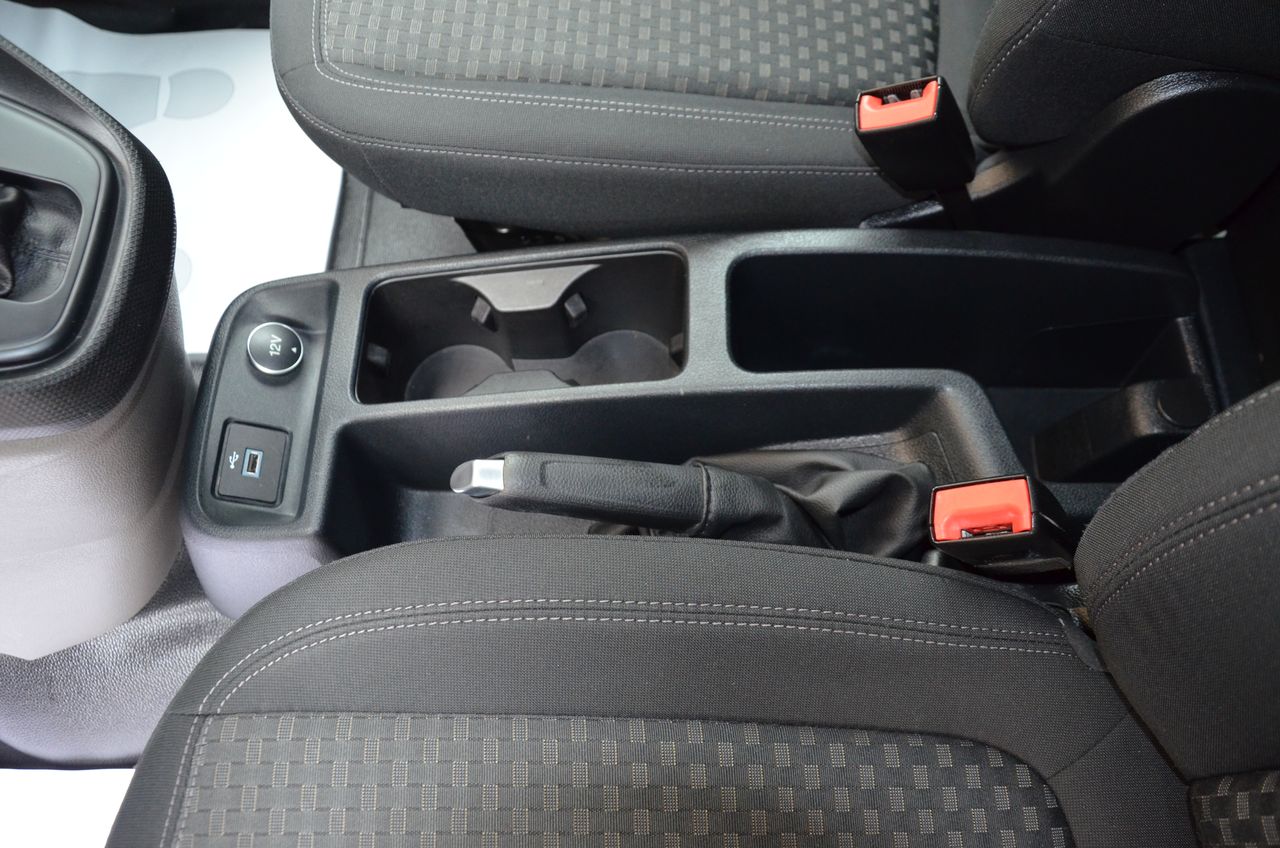 Ford Transit Connect VAN 1.5TDCI 88KW TREND 220 L1 JATO ( LUJO ) AUT/.. BACA GRANDE Y BOLA DE REMOLQUE  EXTRAIBLE  - Foto 23