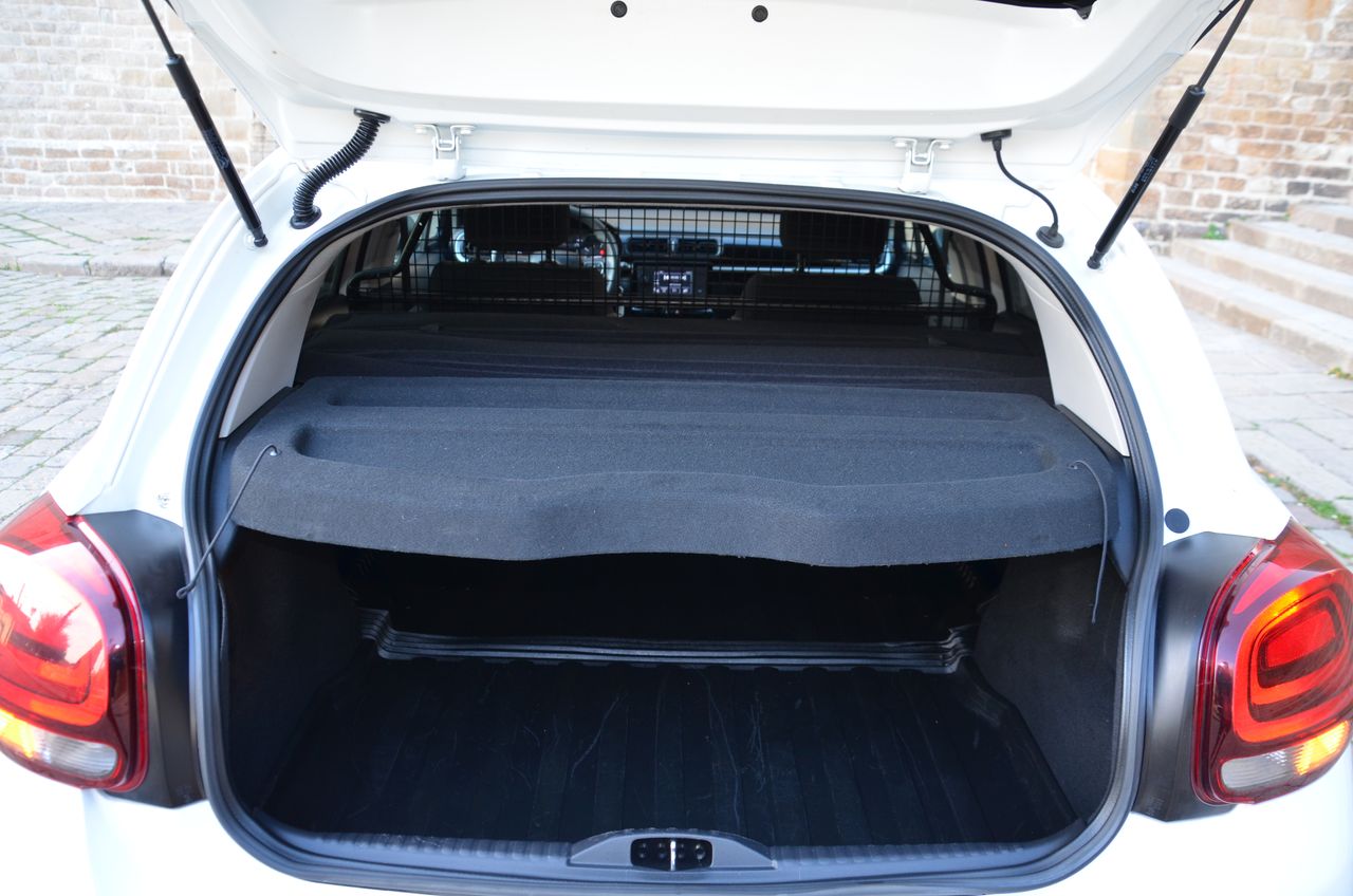 Citroën C3 BLUEHDI 100CV S&S POLAR  WHITE COMERCIAL BERLINA  2 PLAZAS ( LUNAS OSCURECIDAS )  - Foto 9