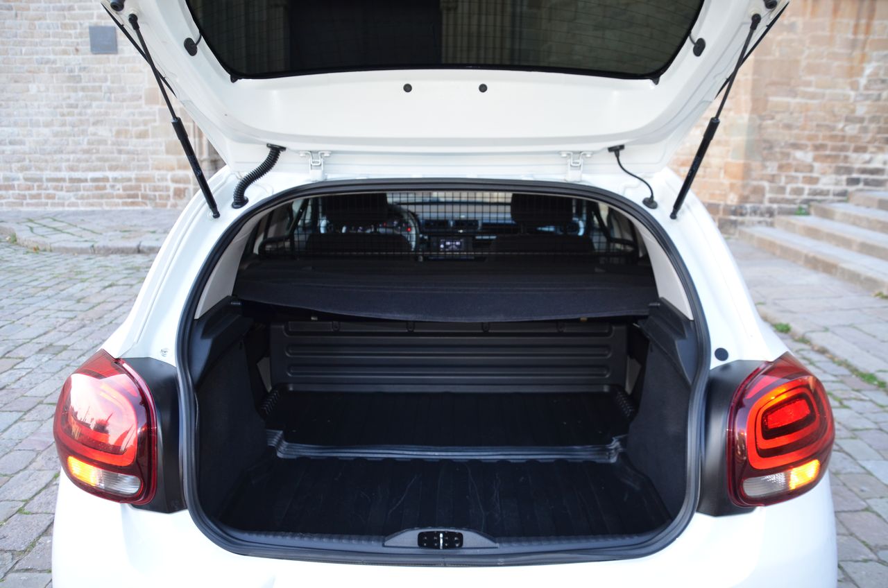 Citroën C3 BLUEHDI 100CV S&S POLAR  WHITE COMERCIAL BERLINA  2 PLAZAS ( LUNAS OSCURECIDAS )  - Foto 8