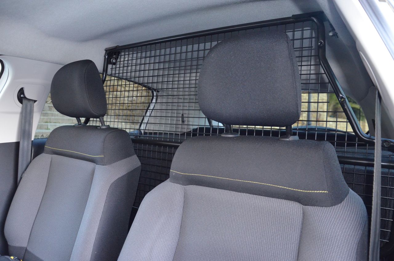 Citroën C3 BLUEHDI 100CV S&S POLAR  WHITE COMERCIAL BERLINA  2 PLAZAS ( LUNAS OSCURECIDAS )  - Foto 5