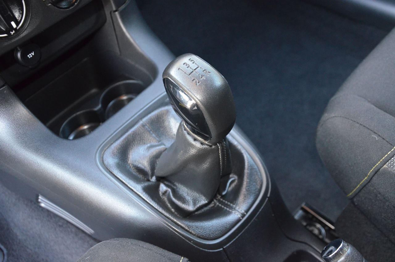 Citroën C3 BLUEHDI 100CV S&S POLAR  WHITE COMERCIAL BERLINA  2 PLAZAS ( LUNAS OSCURECIDAS )  - Foto 24