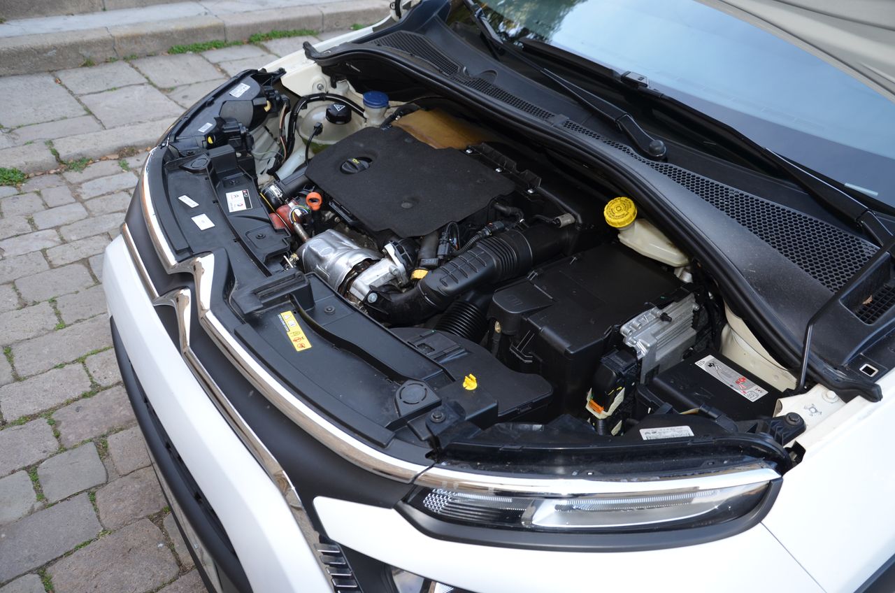 Citroën C3 BLUEHDI 100CV S&S POLAR  WHITE COMERCIAL BERLINA  2 PLAZAS ( LUNAS OSCURECIDAS )  - Foto 42