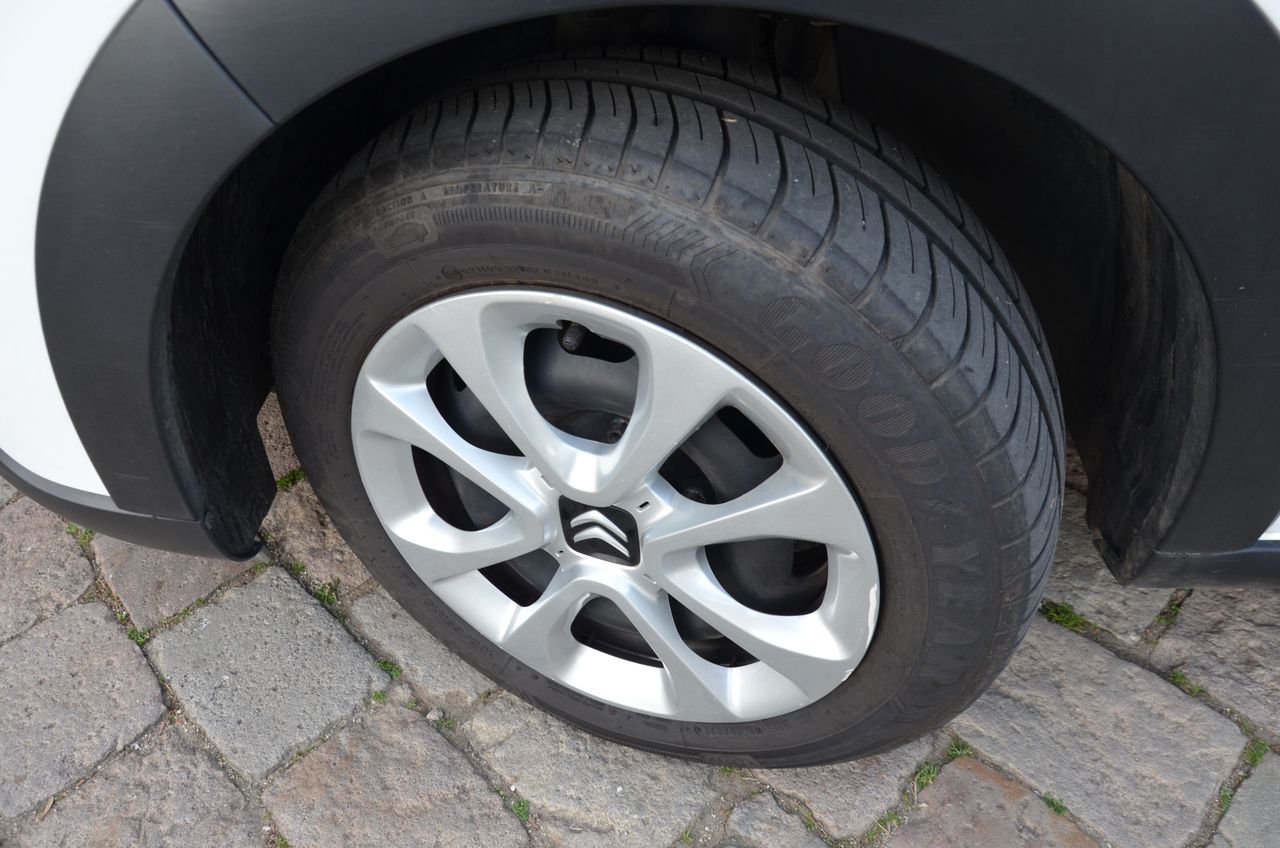 Citroën C3 BLUEHDI 100CV S&S POLAR  WHITE COMERCIAL BERLINA  2 PLAZAS ( LUNAS OSCURECIDAS )  - Foto 35