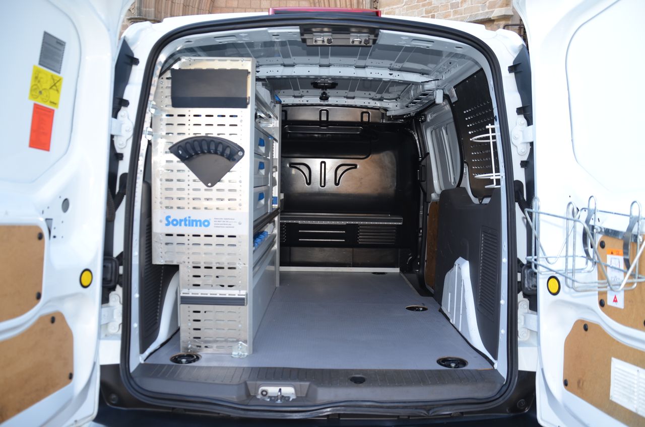 Ford Transit Connect 240 L2 1.5 TDCI 100CV TREND .. ESTANTERÍAS  SORTÍMO Y PISO REFORZADO  - Foto 9
