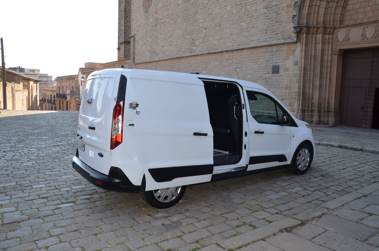 Ford Transit Connect 240 L2 1.5 TDCI 100CV TREND .. ESTANTERÍAS  SORTÍMO Y PISO REFORZADO  - Foto 35
