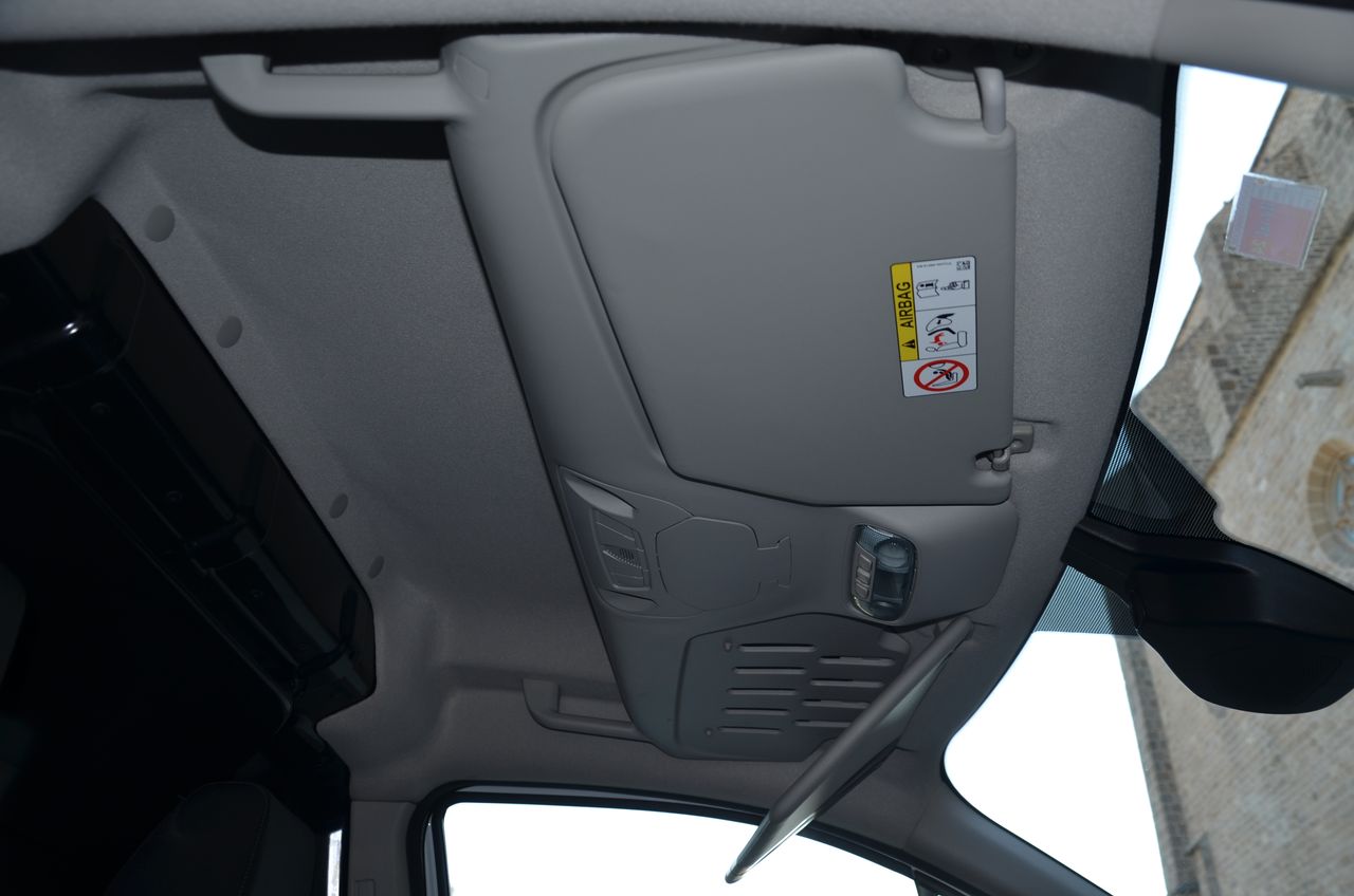 Ford Transit Connect 240 L2 1.5 TDCI 100CV TREND .. ESTANTERÍAS  SORTÍMO Y PISO REFORZADO  - Foto 54