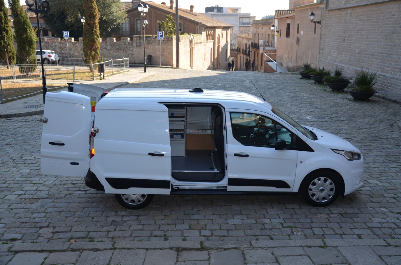 Ford Transit Connect 240 L2 1.5 TDCI 100CV TREND .. ESTANTERÍAS  SORTÍMO Y PISO REFORZADO  - Foto 52