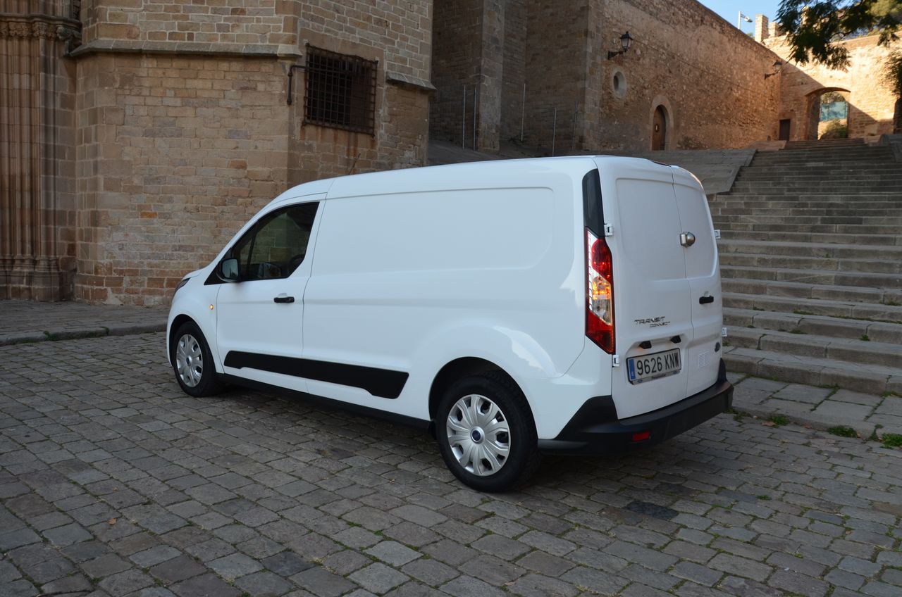 Ford Transit Connect 240 L2 1.5 TDCI 100CV TREND .. ESTANTERÍAS  SORTÍMO Y PISO REFORZADO  - Foto 21