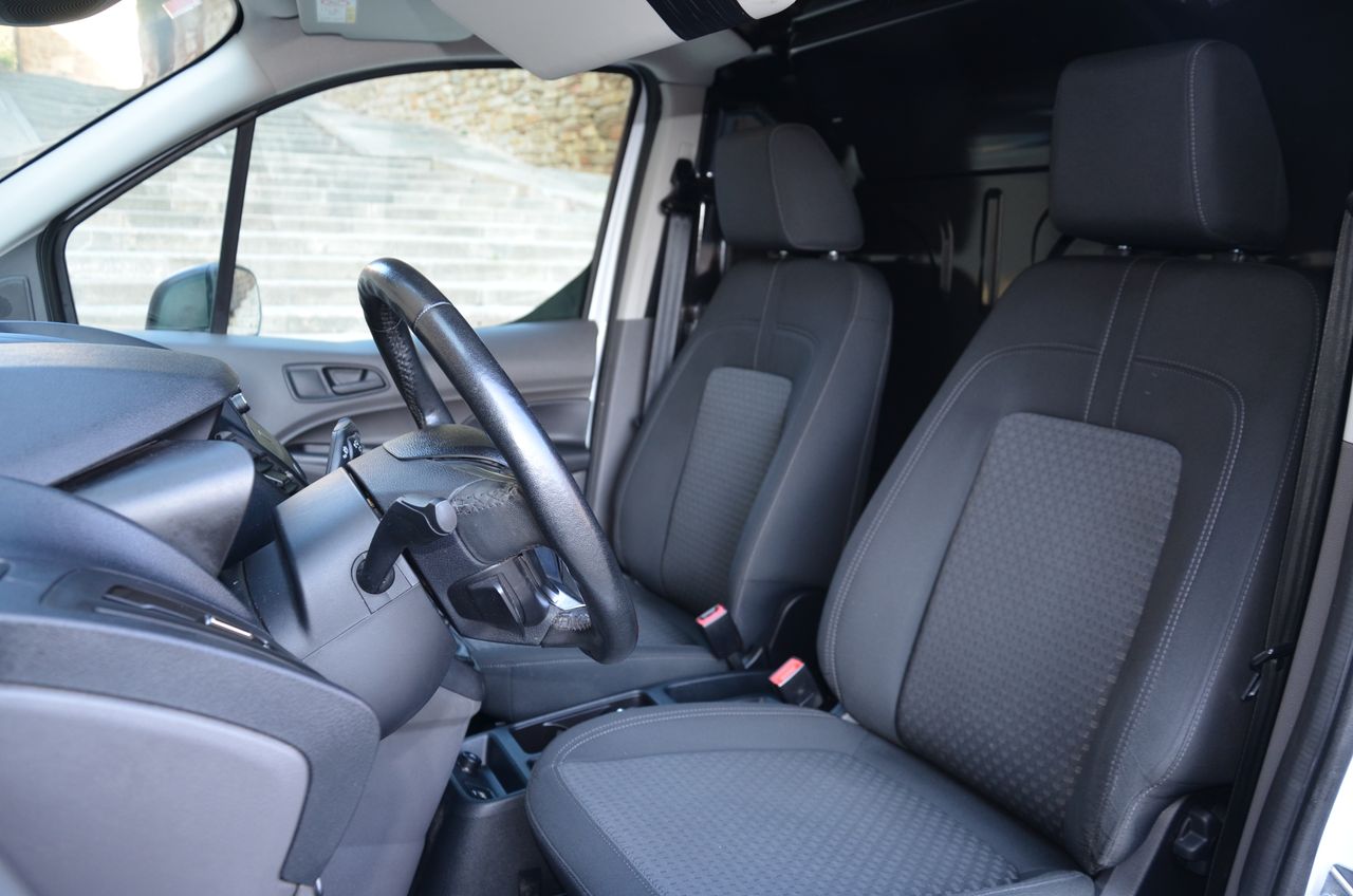 Ford Transit Connect 240 L2 1.5 TDCI 100CV TREND .. ESTANTERÍAS  SORTÍMO Y PISO REFORZADO  - Foto 5