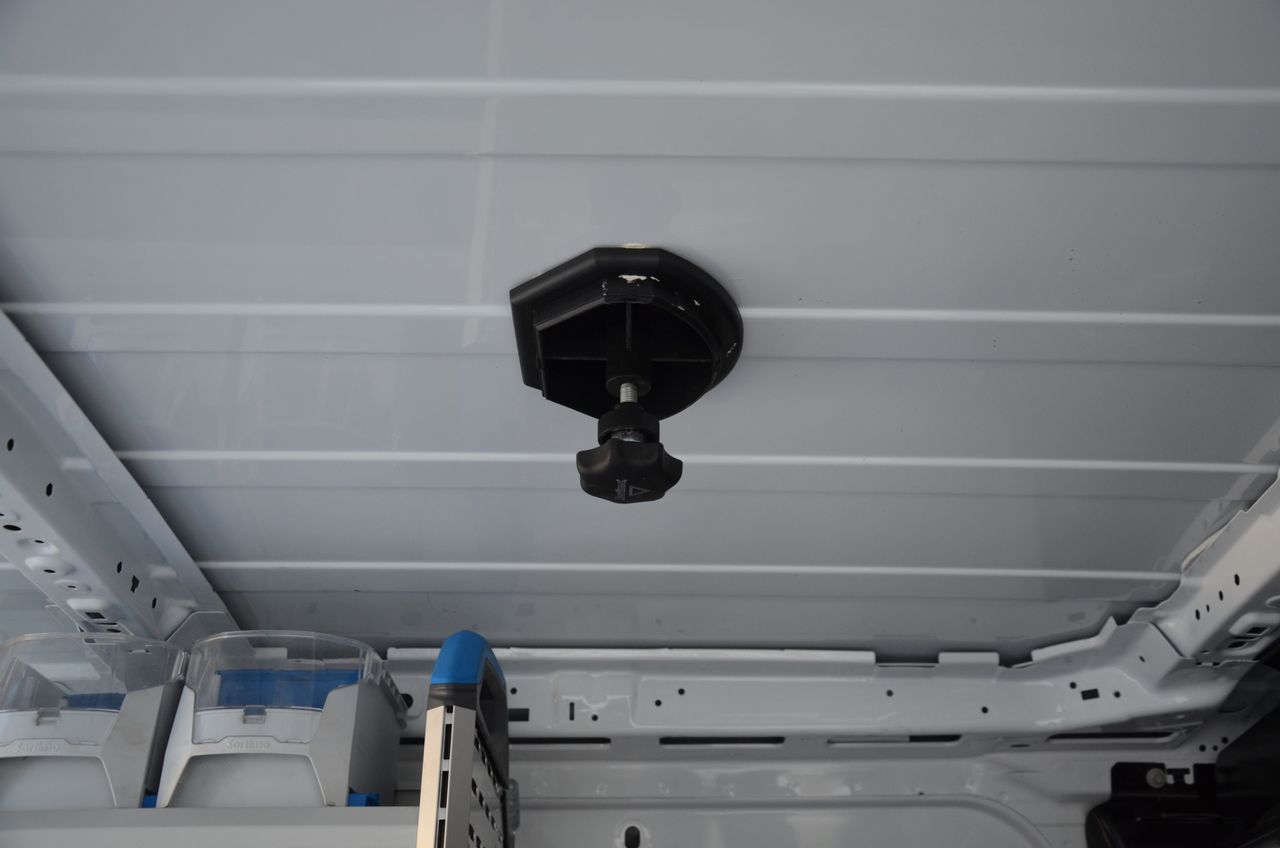Ford Transit Connect 240 L2 1.5 TDCI 100CV TREND .. ESTANTERÍAS  SORTÍMO Y PISO REFORZADO  - Foto 39