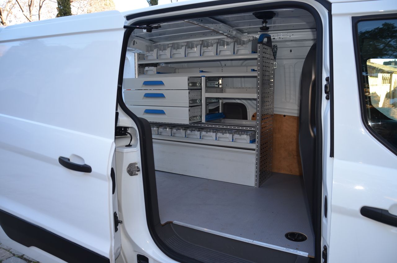 Ford Transit Connect FURGÓN 240 L2 TREND 1.5 TDCI 100CV MT6 E6dt /  CARGA AUMENTADA , ESTANTERÍAS SORTÍMO .  - Foto 26