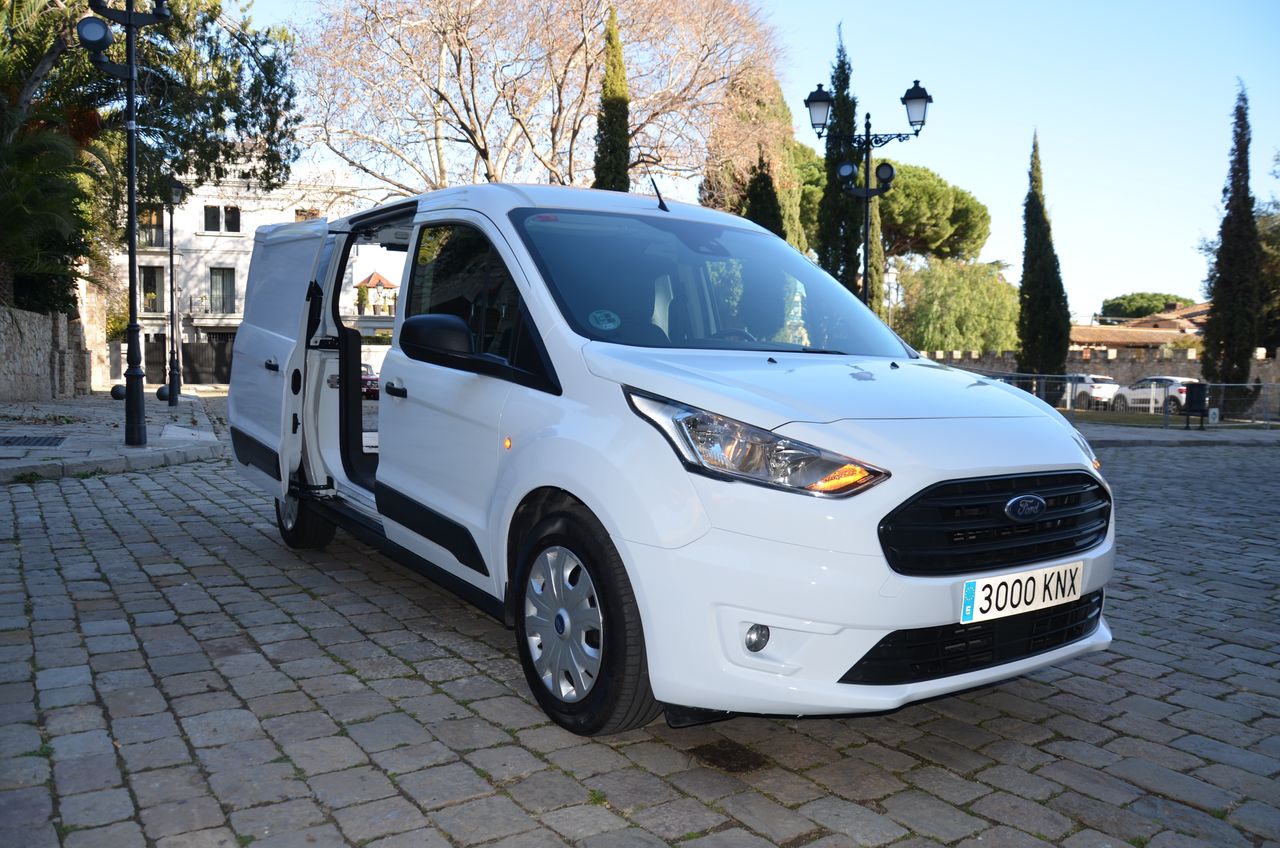 Ford Transit Connect FURGÓN 240 L2 TREND 1.5 TDCI 100CV MT6 E6dt /  CARGA AUMENTADA , ESTANTERÍAS SORTÍMO .  - Foto 34