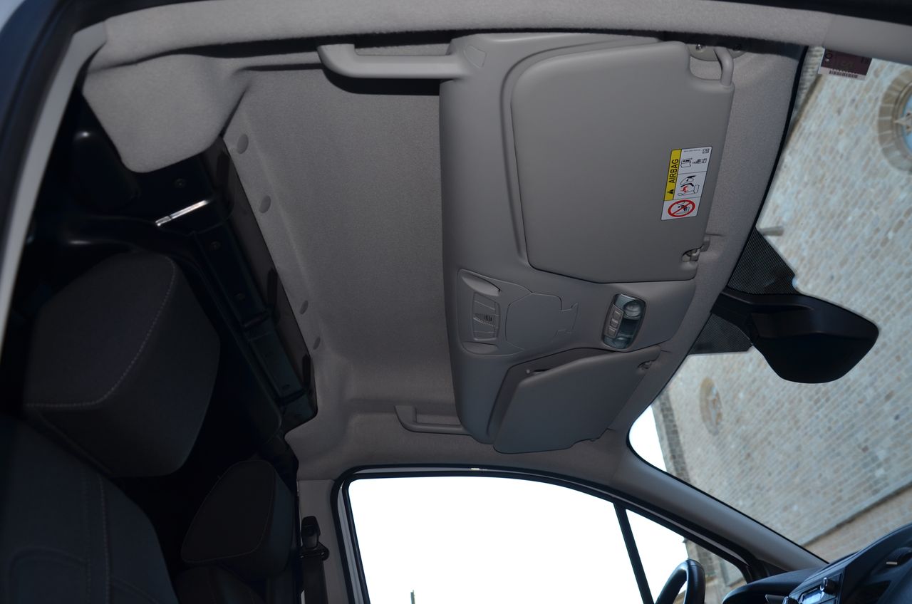 Ford Transit Connect FURGÓN 240 L2 TREND 1.5 TDCI 100CV MT6 E6dt /  CARGA AUMENTADA , ESTANTERÍAS SORTÍMO .  - Foto 43