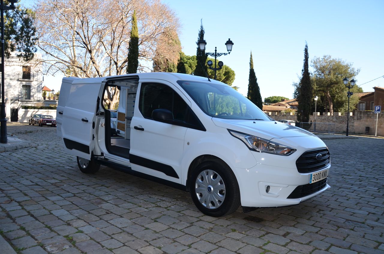 Ford Transit Connect FURGÓN 240 L2 TREND 1.5 TDCI 100CV MT6 E6dt /  CARGA AUMENTADA , ESTANTERÍAS SORTÍMO .  - Foto 24