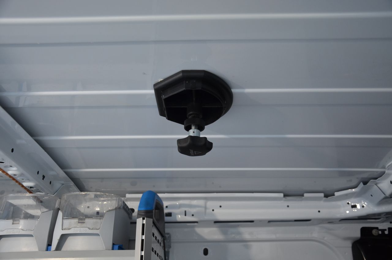 Ford Transit Connect FURGÓN 240 L2 TREND 1.5 TDCI 100CV MT6 E6dt /  CARGA AUMENTADA , ESTANTERÍAS SORTÍMO .  - Foto 29