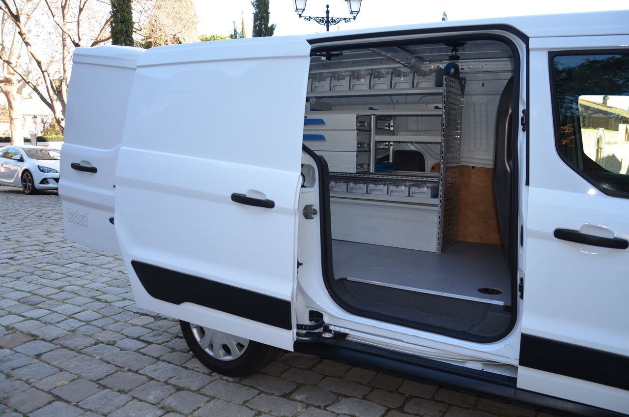 Ford Transit Connect FURGÓN 240 L2 TREND 1.5 TDCI 100CV MT6 E6dt /  CARGA AUMENTADA , ESTANTERÍAS SORTÍMO .  - Foto 25