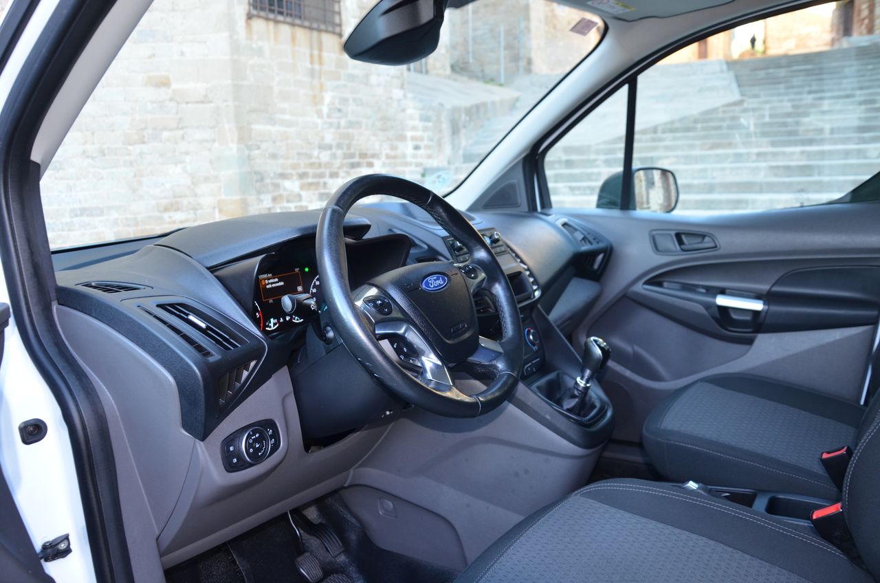 Ford Transit Connect FURGÓN 240 L2 TREND 1.5 TDCI 100CV MT6 E6dt /  CARGA AUMENTADA , ESTANTERÍAS SORTÍMO .  - Foto 31