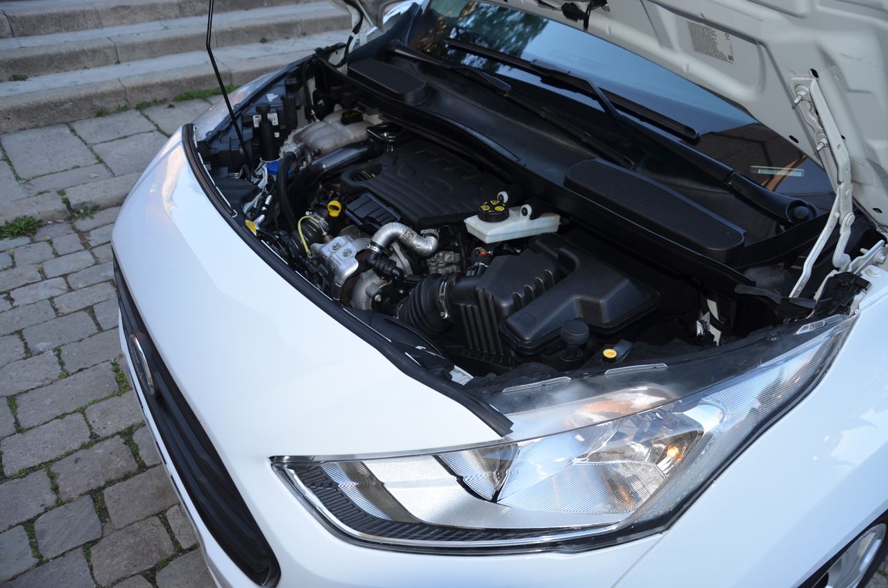 Ford Transit Connect FURGÓN 240 L2 TREND 1.5 TDCI 100CV MT6 E6dt /  CARGA AUMENTADA , ESTANTERÍAS SORTÍMO .  - Foto 52