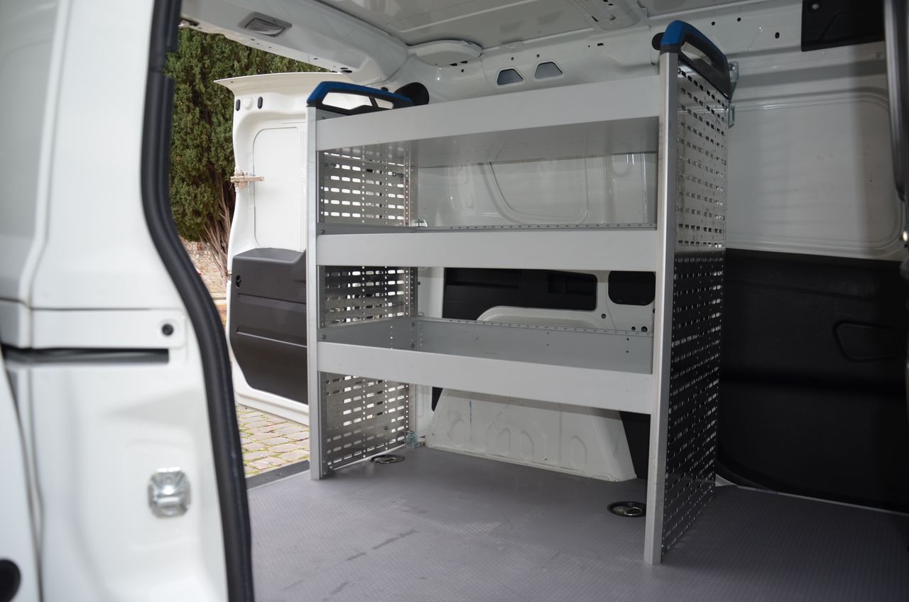 Opel Combo CARGO 1.3 CDTI L1 H1 95 CV / ESTANTERÍAS  SORTIMO Y PISO REFORZADO  - Foto 22