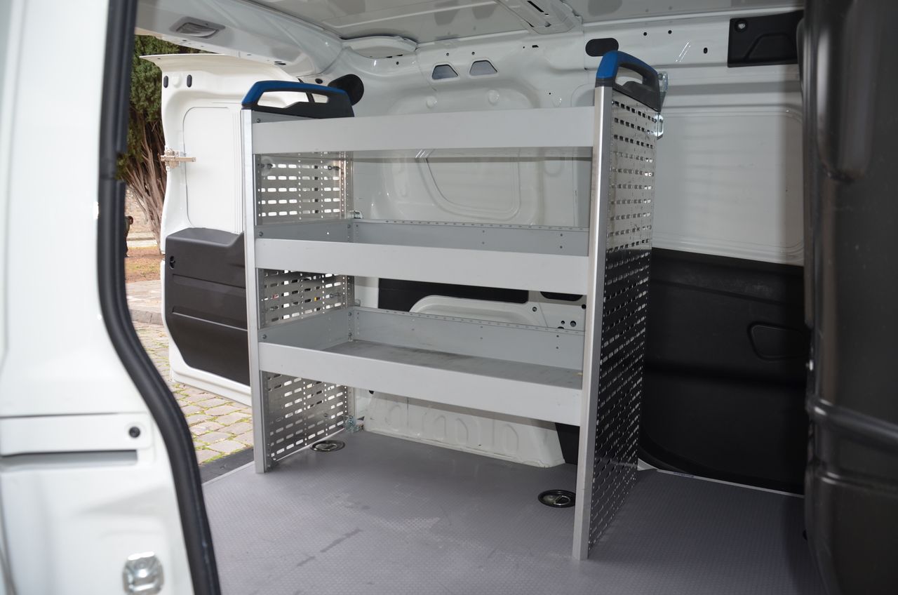 Opel Combo CARGO 1.3 CDTI L1 H1 95 CV / ESTANTERÍAS  SORTIMO Y PISO REFORZADO  - Foto 25