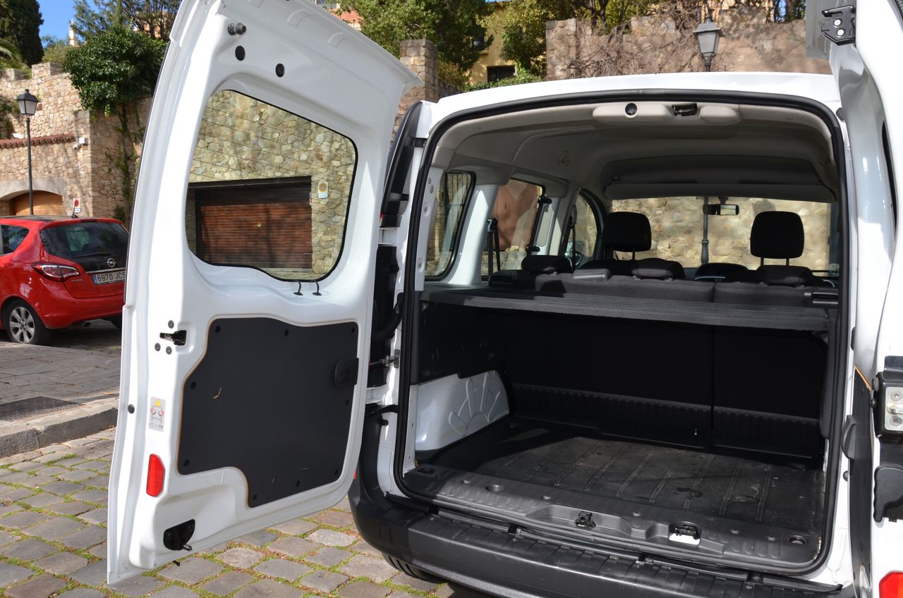 Renault Kangoo Combi PROFESIONAL N1 ENERGY 1.5DCI 75CV  START STOP ECO  - Foto 8