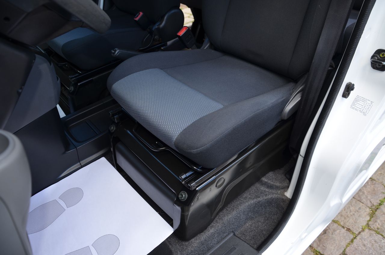 Nissan NV200 M20N 1.5DCI COMBI 5PL 90CV PRO (N1) DOBLE PUERTA LATERAL / BACA Y BOLA DE REMOLQUE  - Foto 32